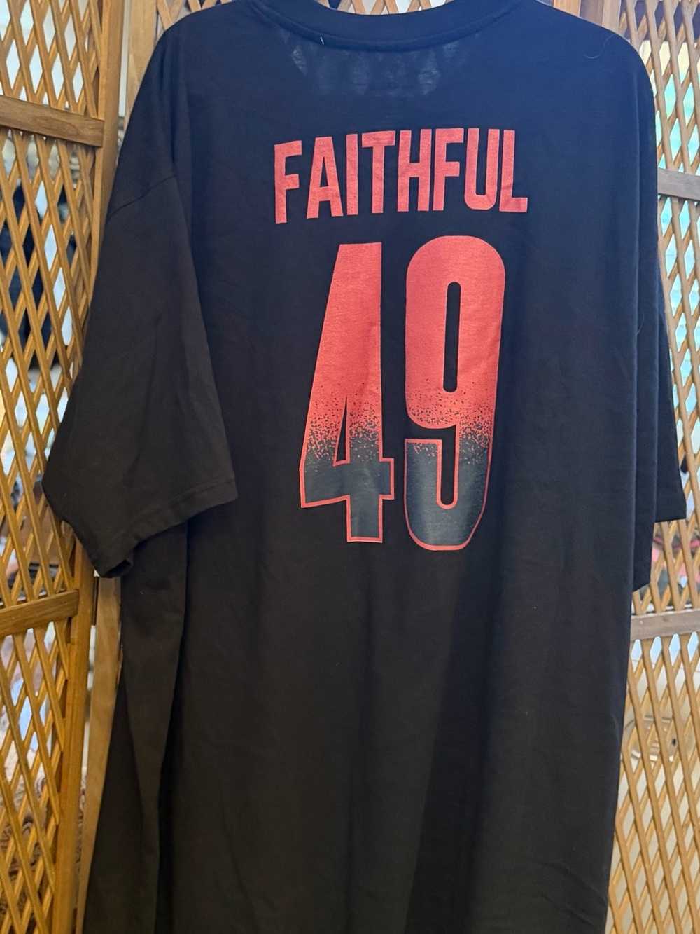 ♥️💛 Fanatics 49ers Black Short Sleeve Tee with Red 'FAITHFUL 49' Graphic
